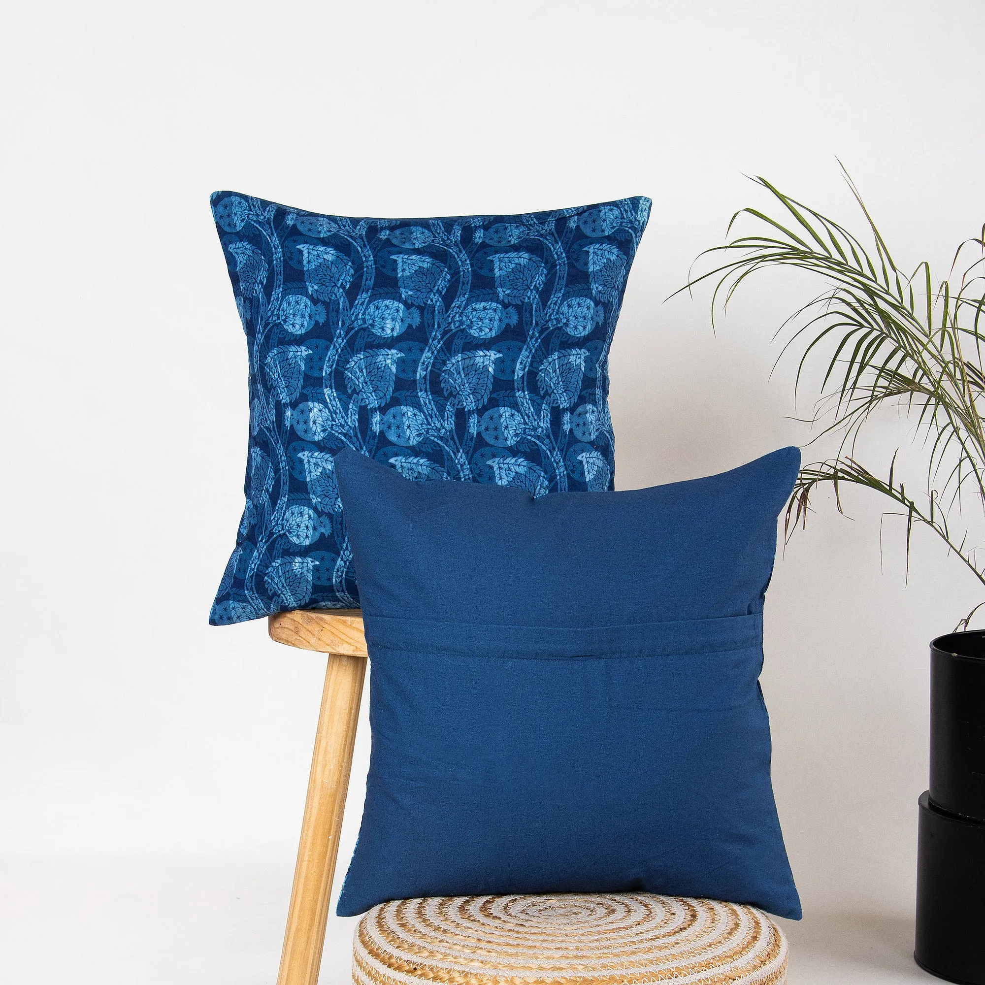 Blue Hand Block Floral Printed Reversible Cotton Sofa Cushion Cover Material