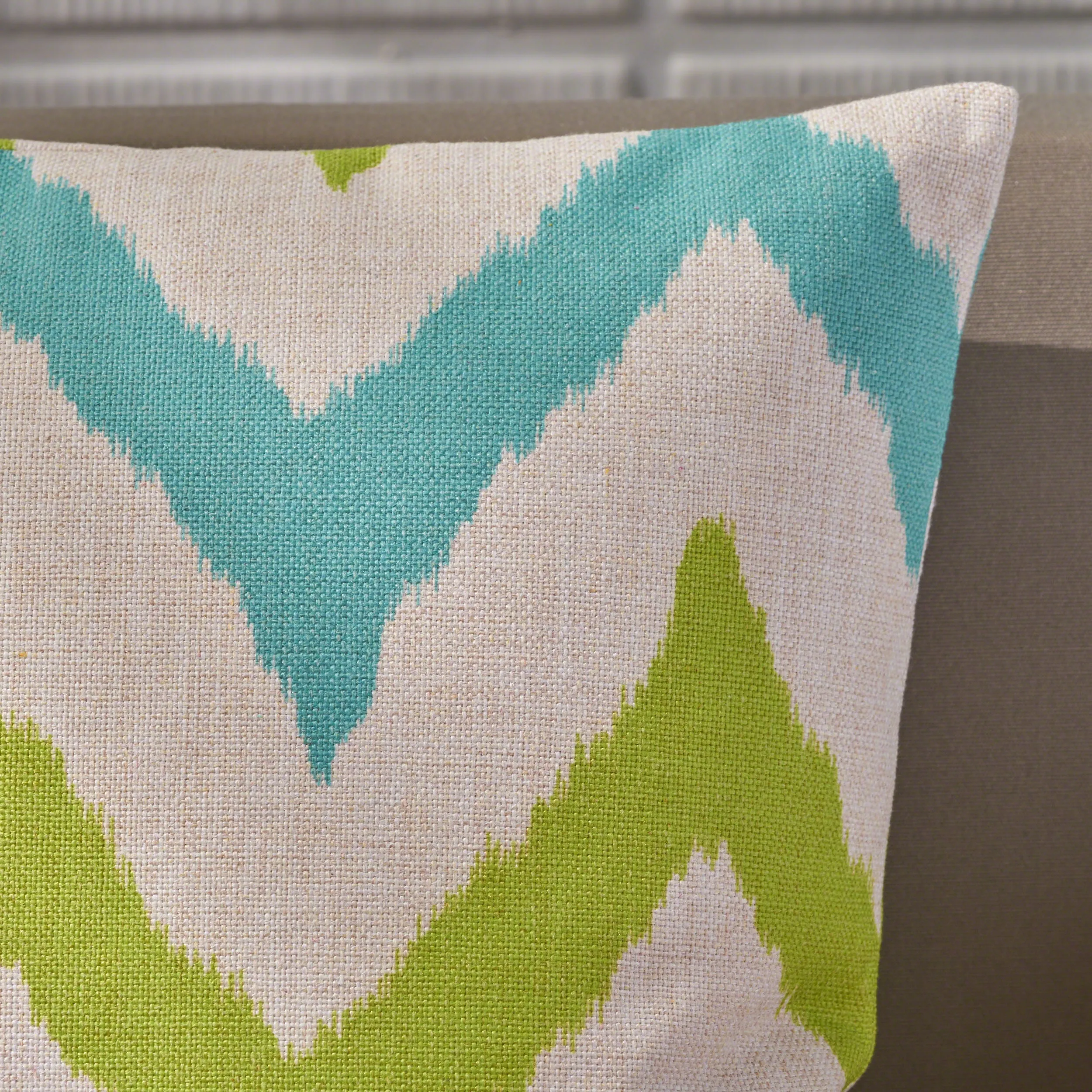 Liz Outdoor Water Resistant 18-inch Square Pillow, Teal / Green Chevron